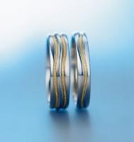 WEDDING RING WHITE BRIGHT FINISH WITH YELLOW GROOVE 4MM - RING ON LEFT